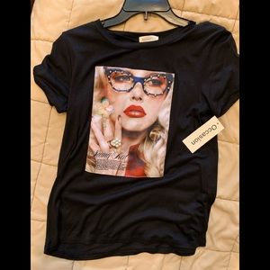 NWT- Art Deco 3D jersey t- shirt